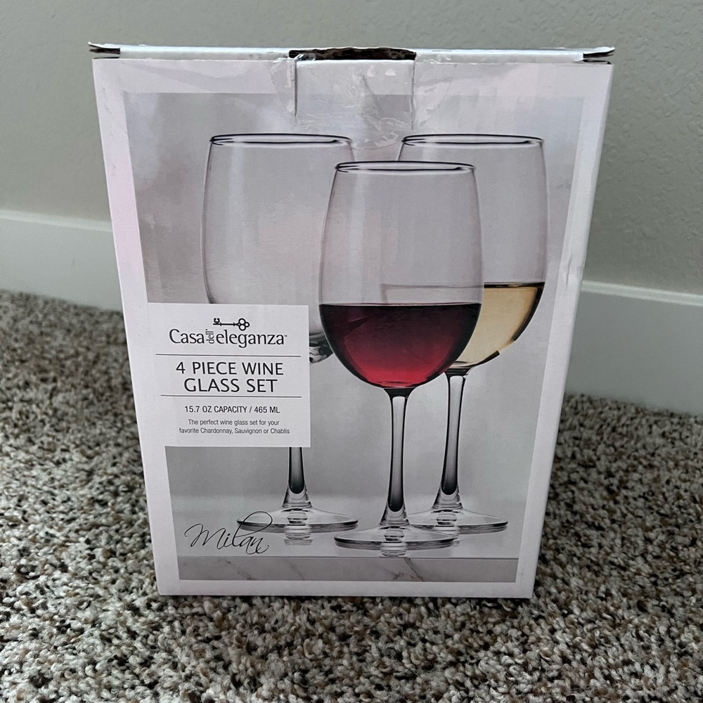 New 4-piece wine glass set #dinnerware